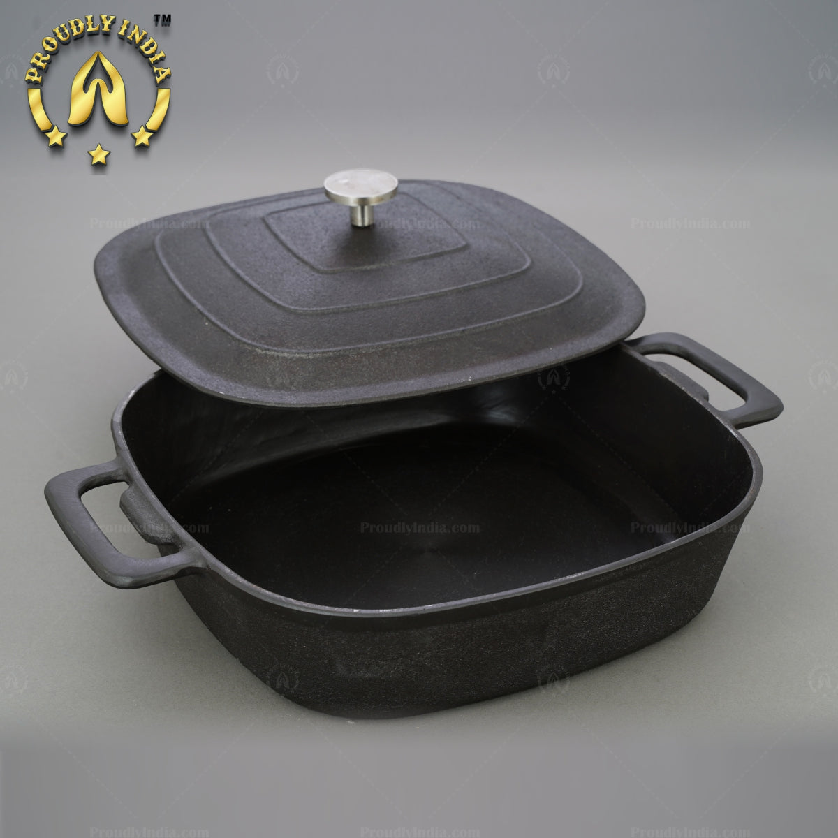 Cast Iron Square Casserole with lid