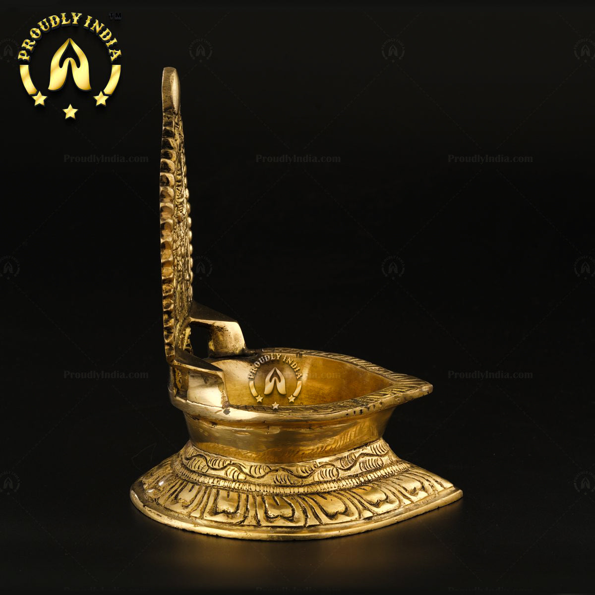 Traditional High Quality Brass Sanghu Chakra Deepam,Table Diya