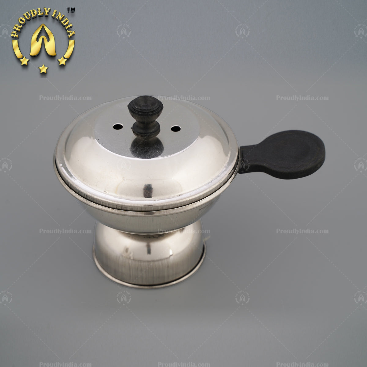 Alloy Puttu Kutti with Chirata Puttu Maker