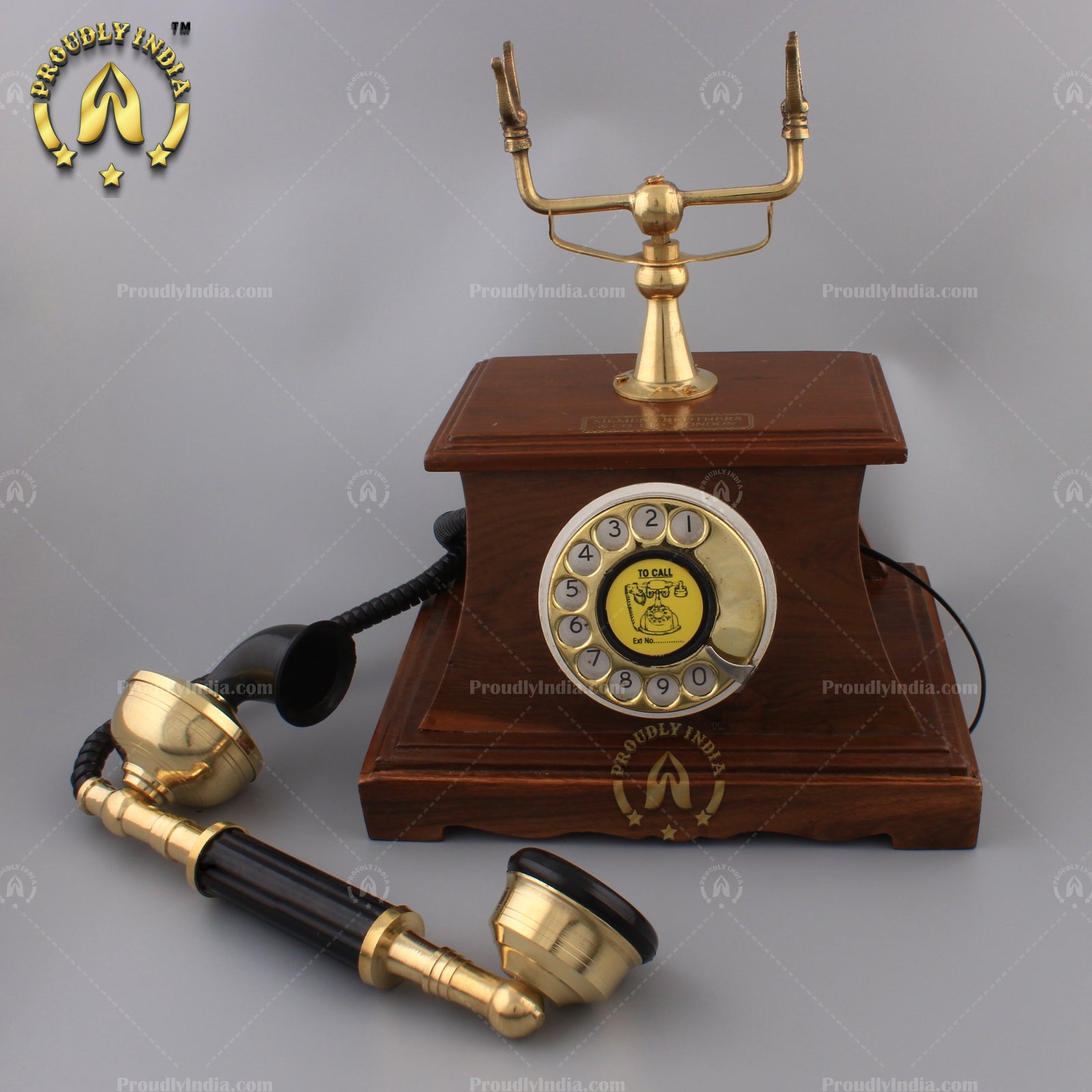 Wooden Shack Maharaja Retro Telephone