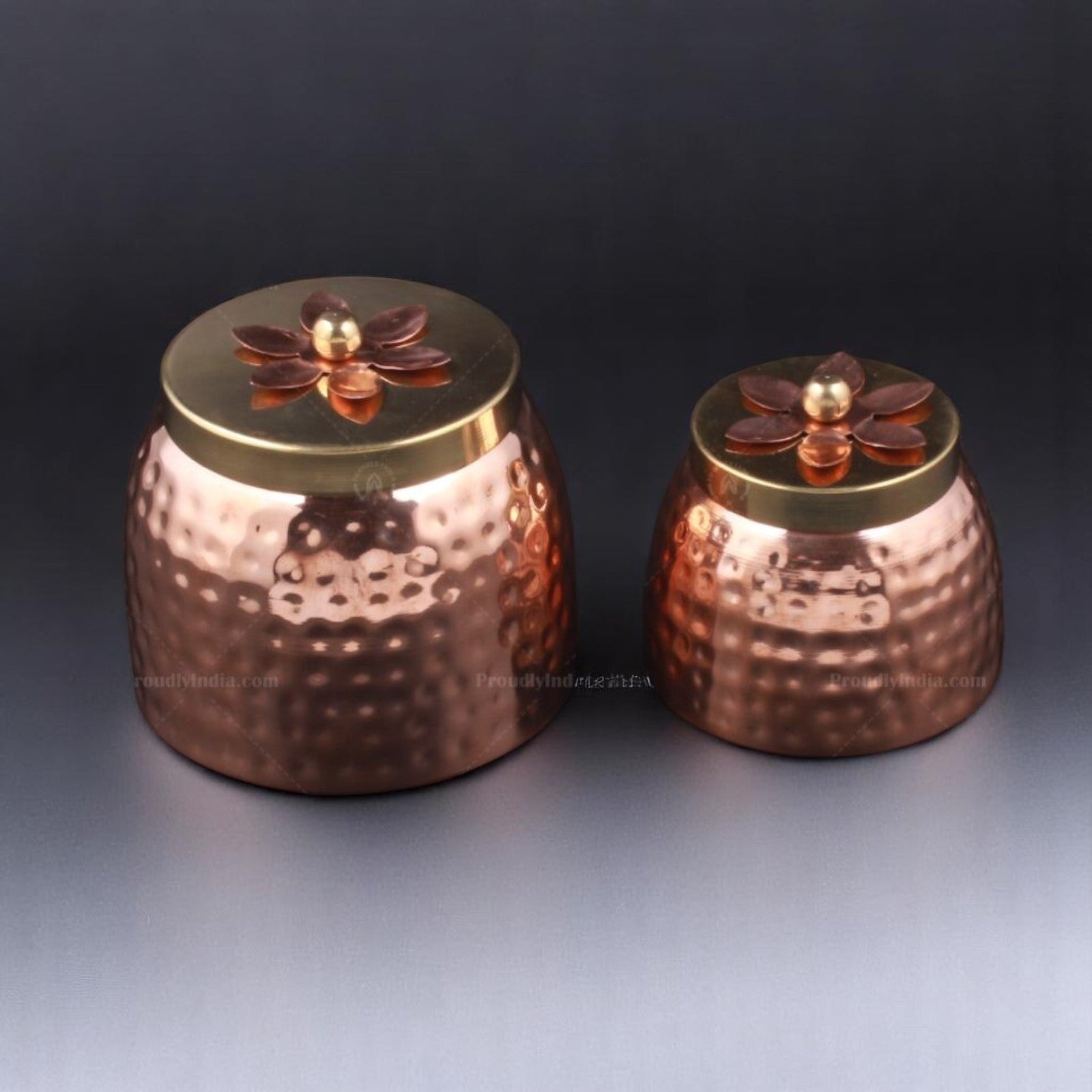 Set Of 2 Copper Hammered Container With Brass Lid