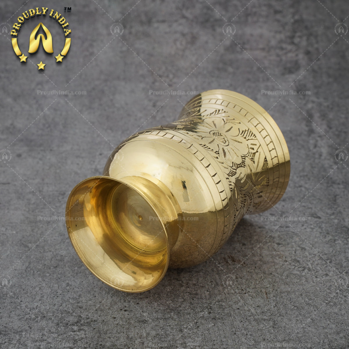 Brass Mughlai Design Mug 415 ml