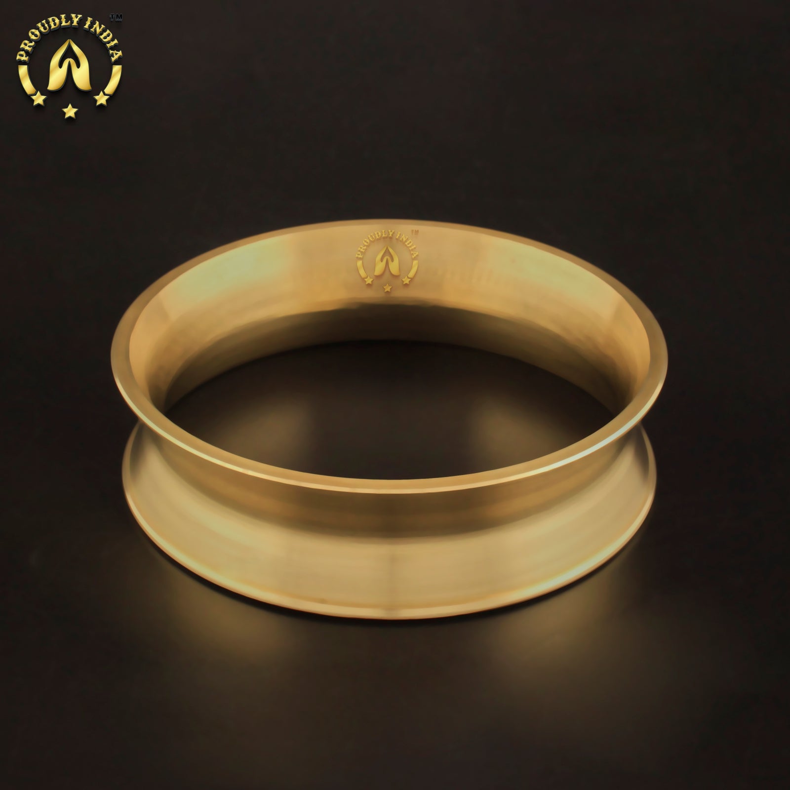 Brass Pirimanai Round Vessel Stand