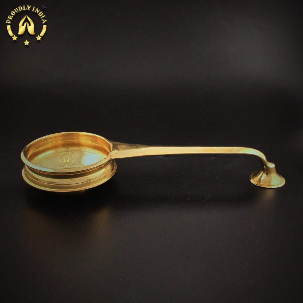 Vaal Uruli or Bronze Tadka Pan