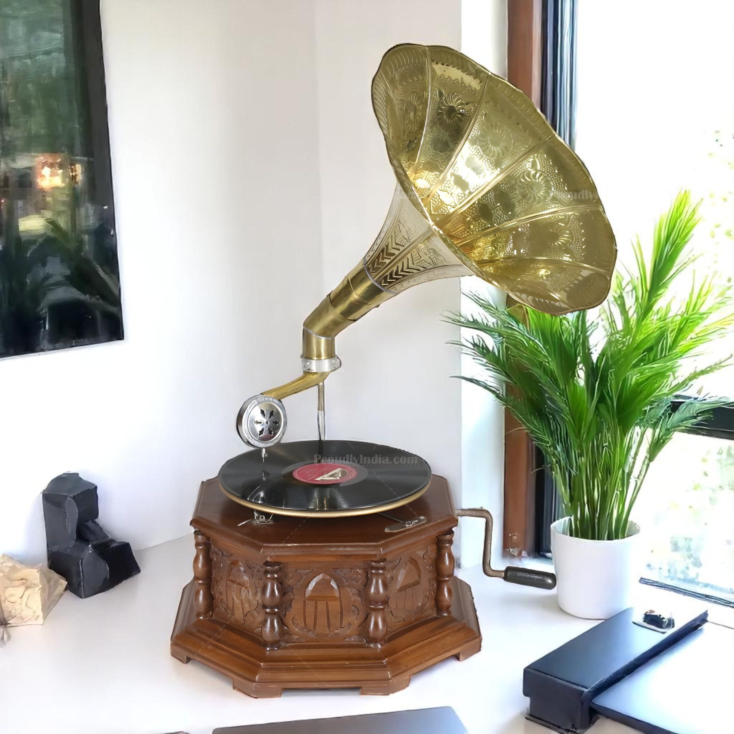 Vintage Music Player Octagon Carved Box With Gold Horn