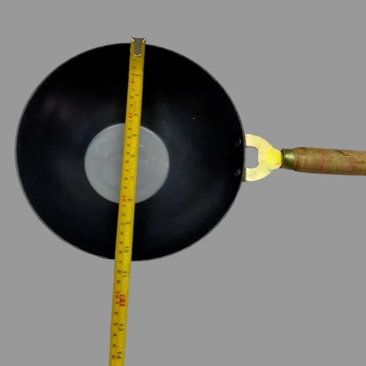 Chinese Kadai With Wooden Handle