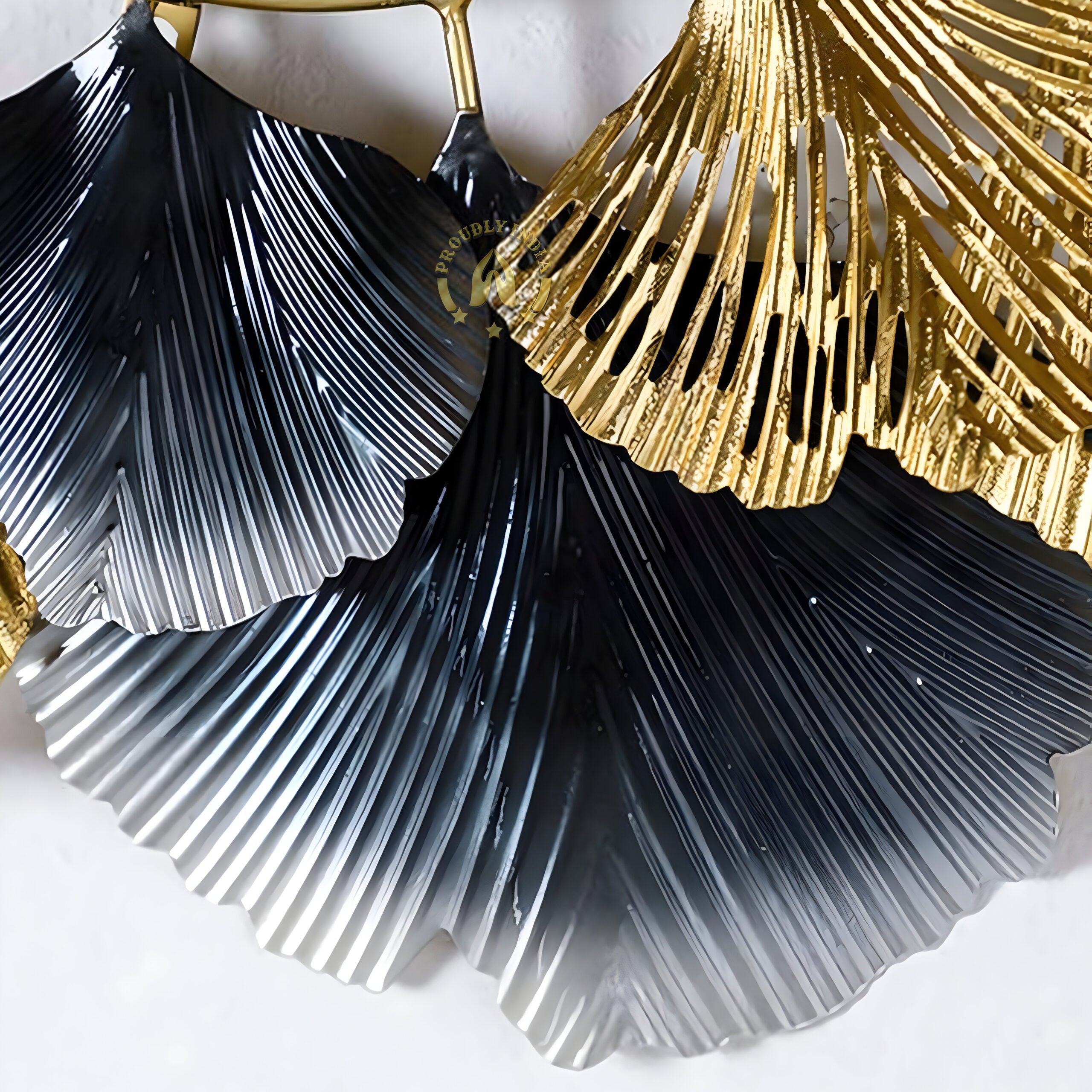 Gilded Ginkgo Bloom Wall Mirror