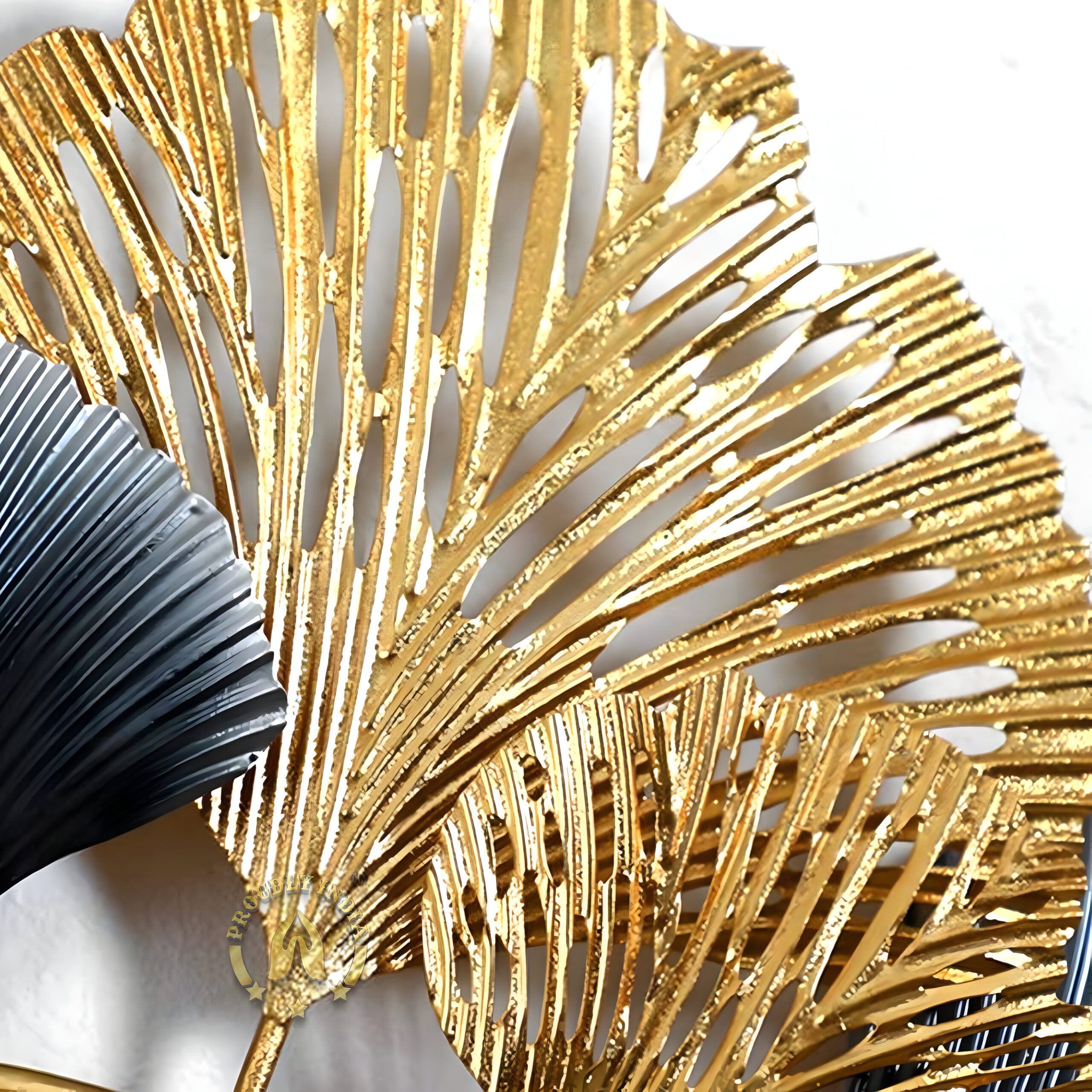 Gilded Ginkgo Bloom Wall Mirror