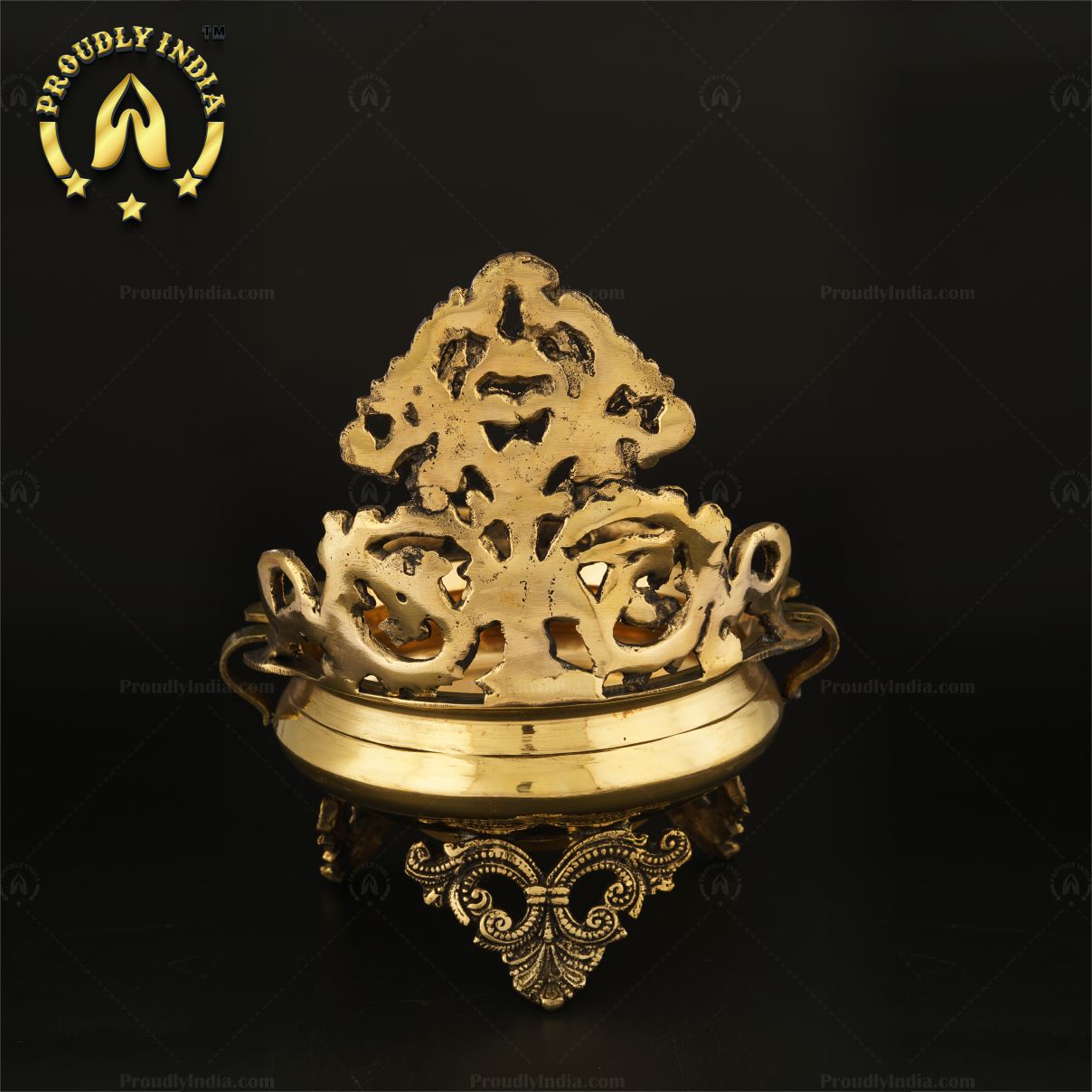 Traditional Brass Urli Vessel for Home Decor