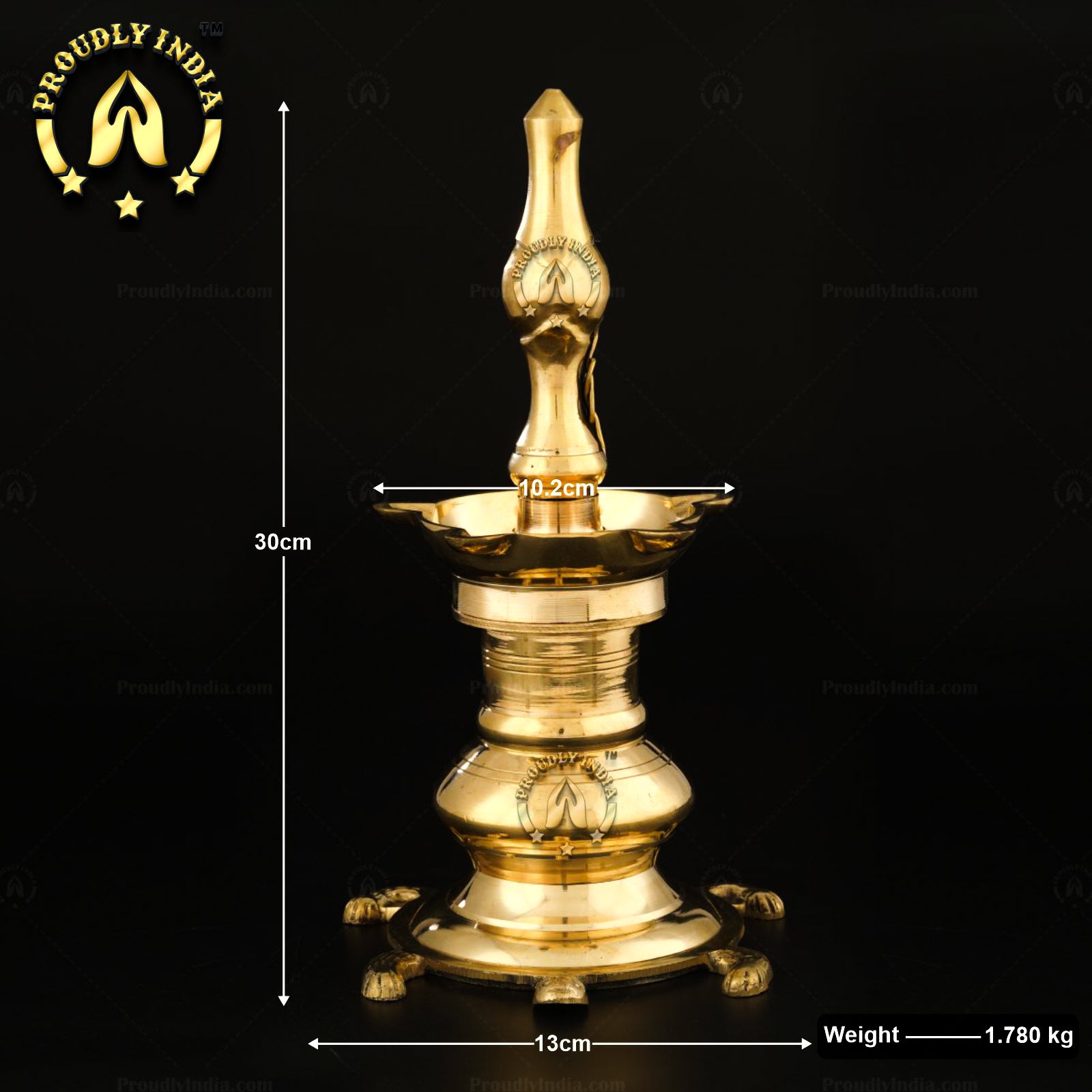 Traditional Indian Lamp with strong Vasthu Science, Vastu Vilakku sacred Lamp