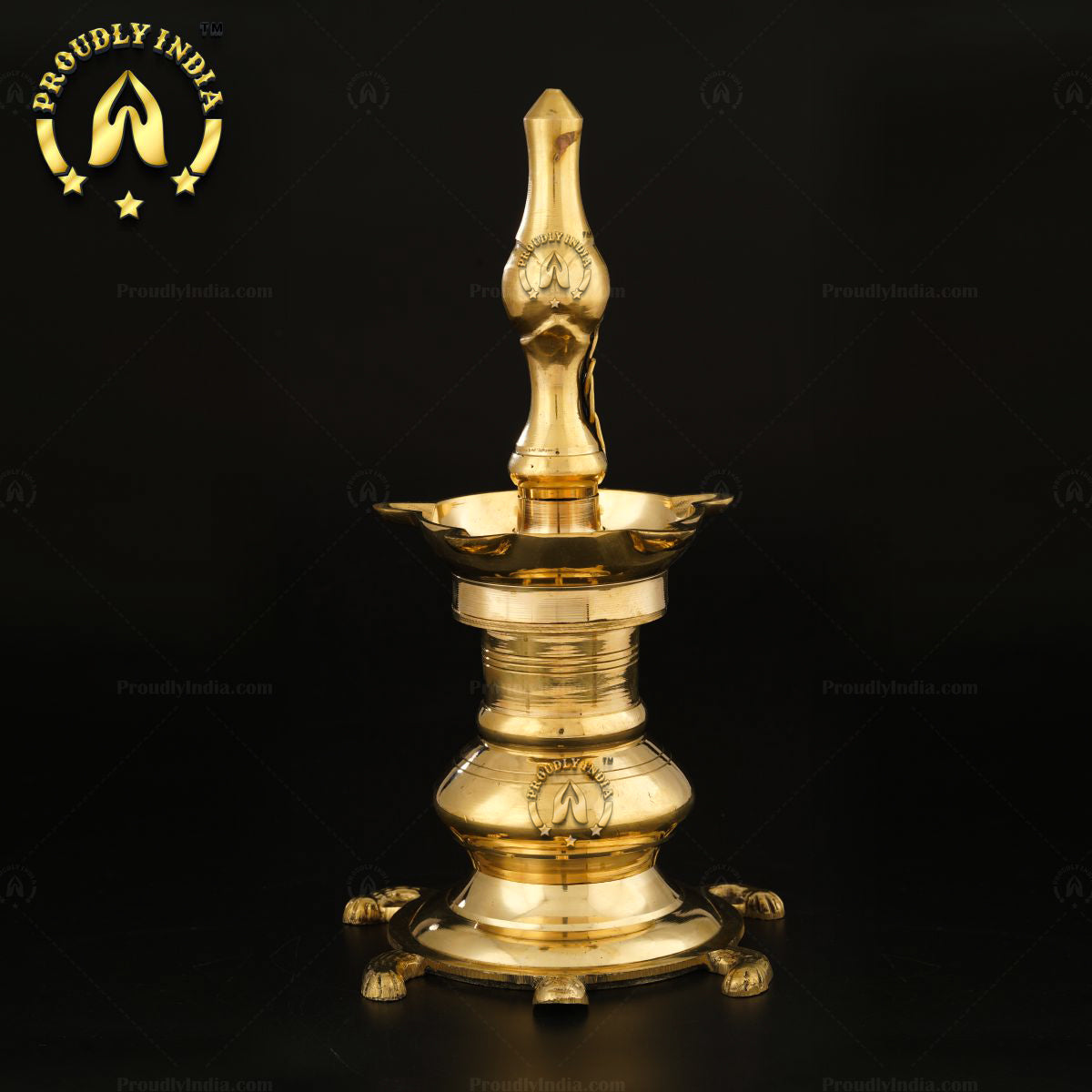 Traditional Indian Lamp with strong Vasthu Science, Vastu Vilakku sacred Lamp