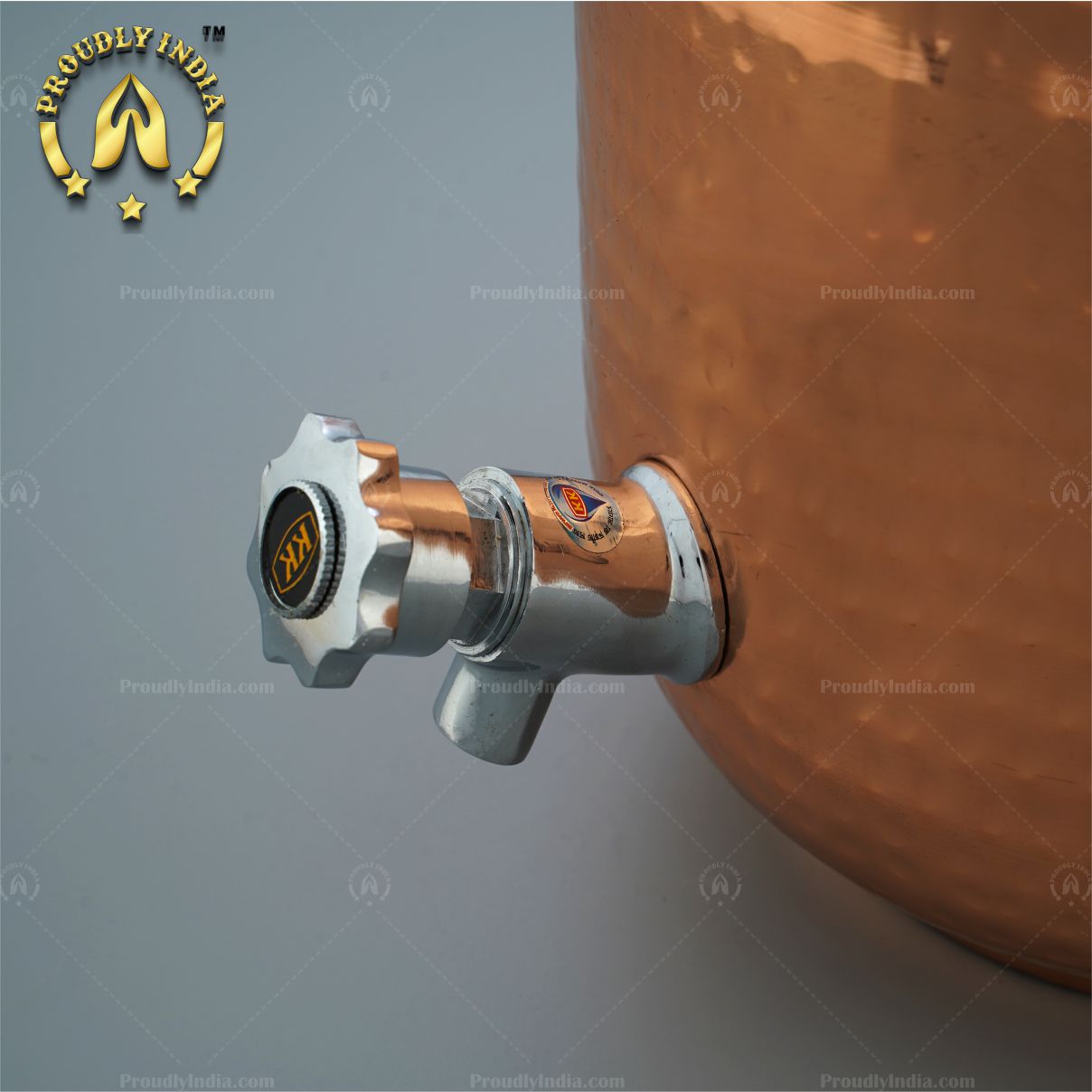Pure Copper Hammered Water Storage Pot With Lid