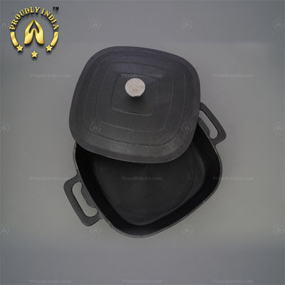Cast Iron Square Casserole with lid
