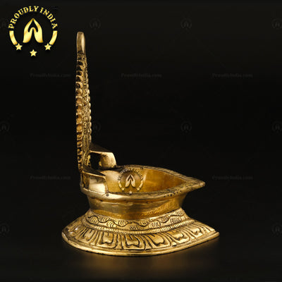 Traditional High Quality Brass Sanghu Chakra Deepam,Table Diya