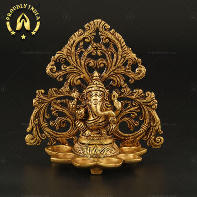 Traditional Lord Ganesha Brass Handcrafted Idol With 6 Diya Wicks