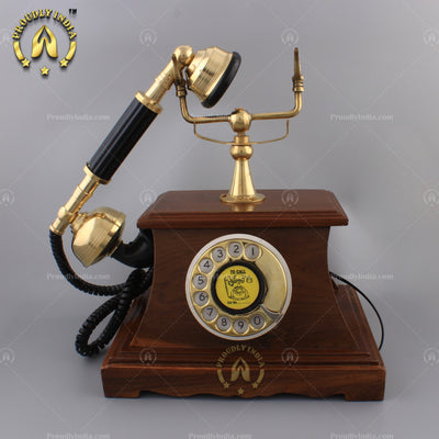 Wooden Shack Maharaja Retro Telephone
