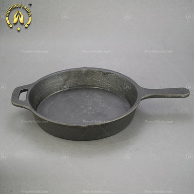 Iron Skillet with Single Handle