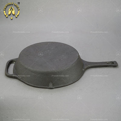 Iron Skillet with Single Handle
