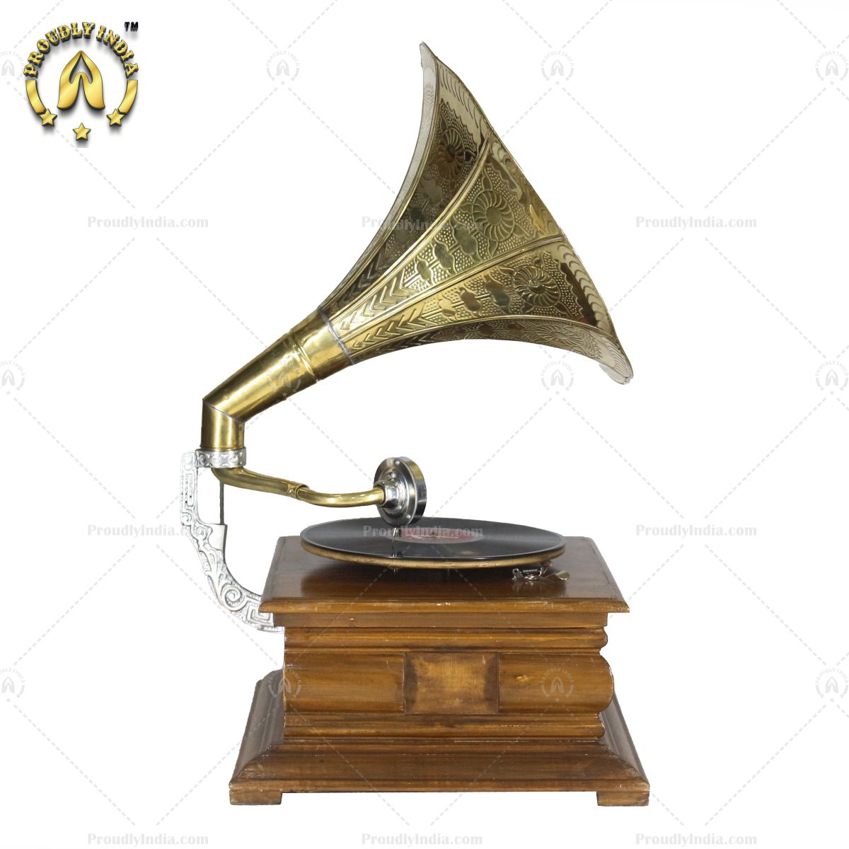 Retro Style Stepped Gramophone Polished Wood Base With Horn