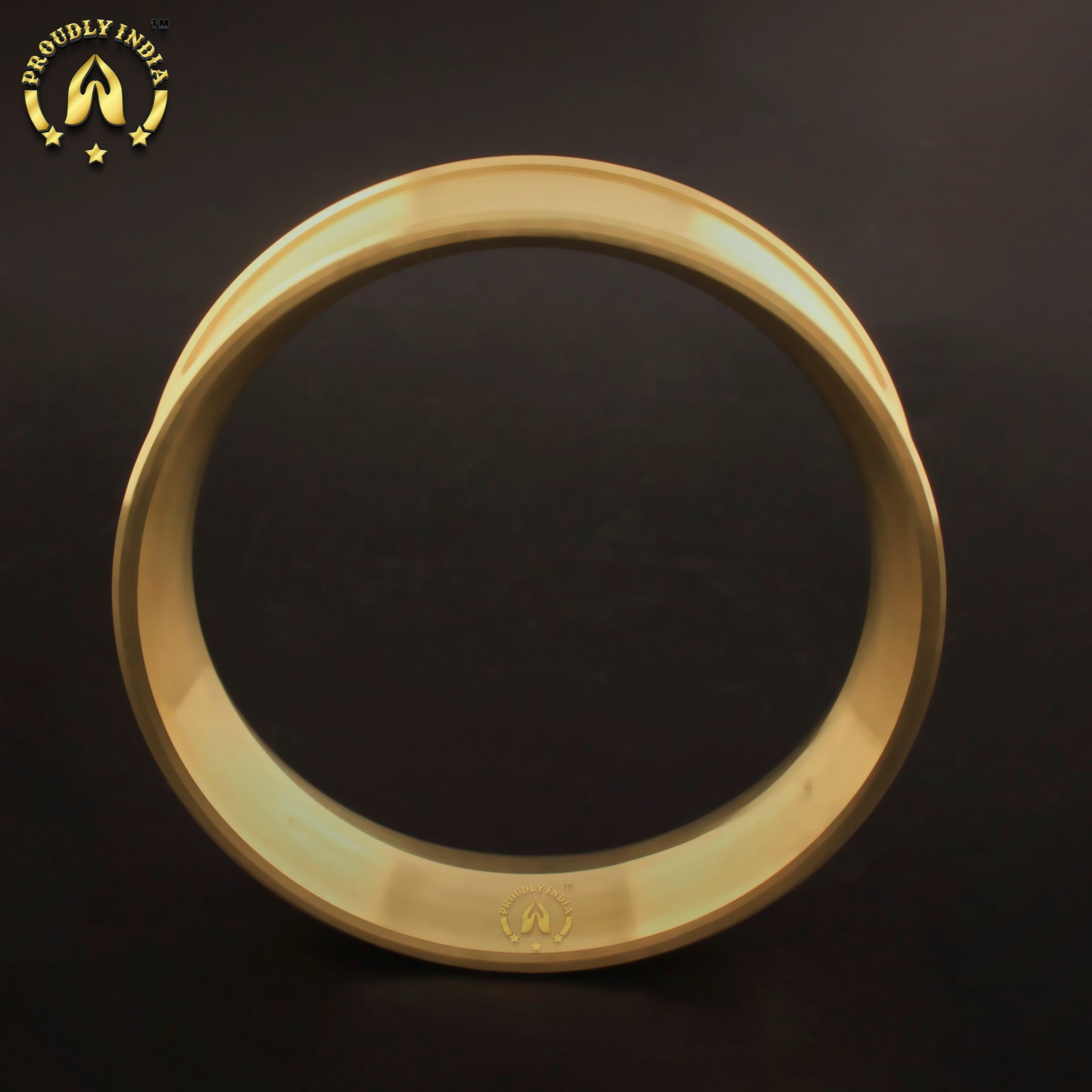 Brass Pirimanai Round Vessel Stand