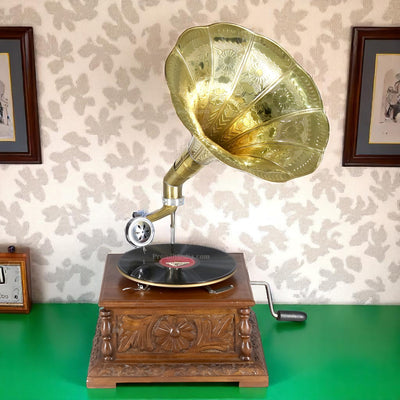 Walnut HMV Gramophone With Tapered Pillar Base and Horn