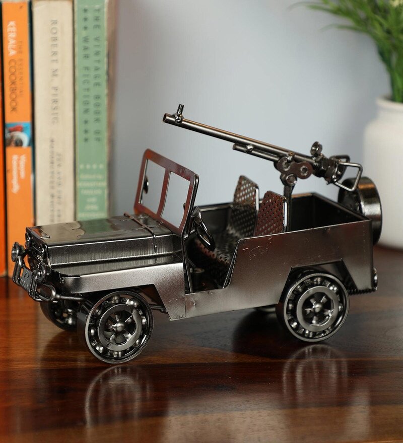 Antique Iron Made Open Military Jeep Miniature Showpiece