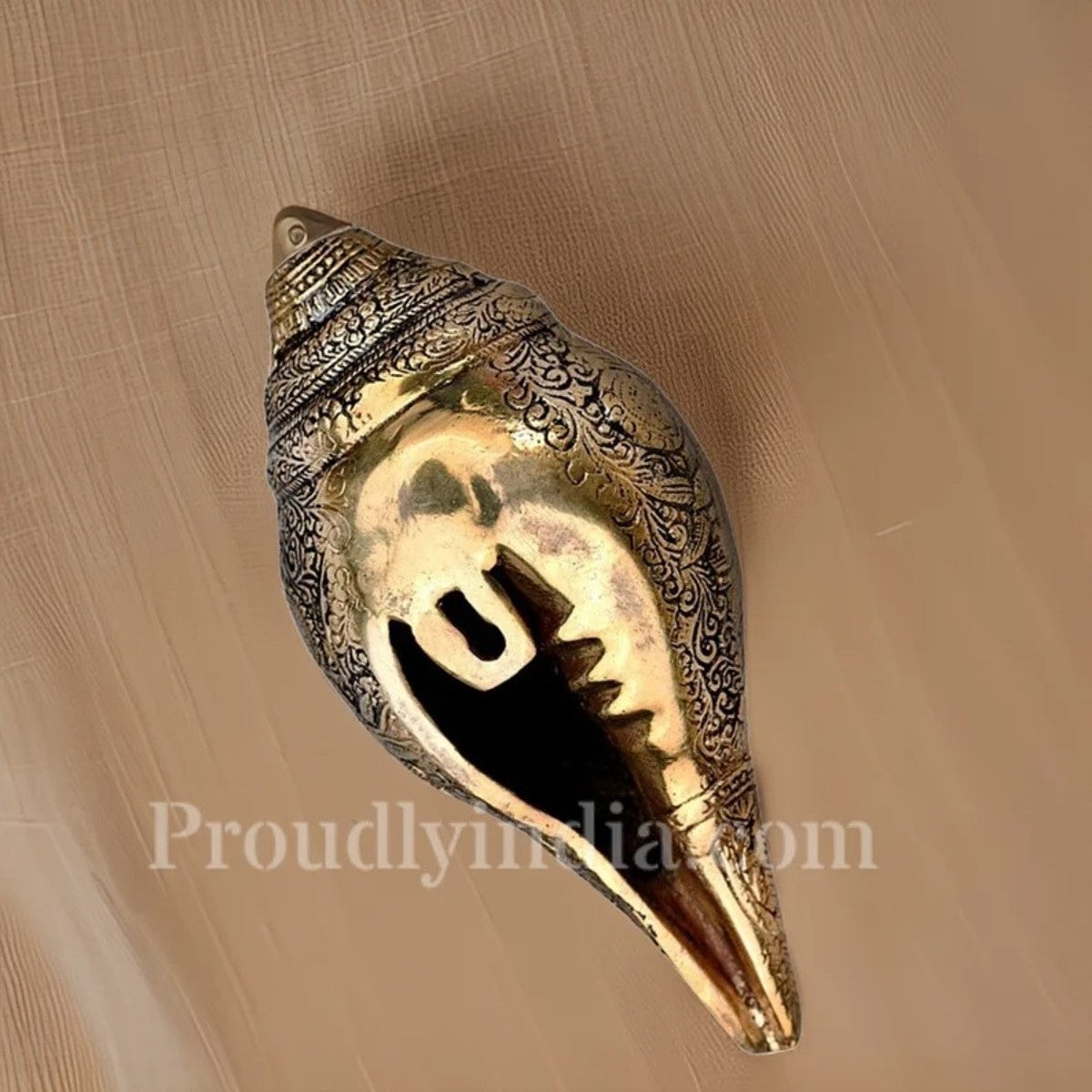 Brass Shankh for Pooja: Puja Shankha, Shankha Shell, Vamavarti, Lord Vishnu, Conch Shell Decor