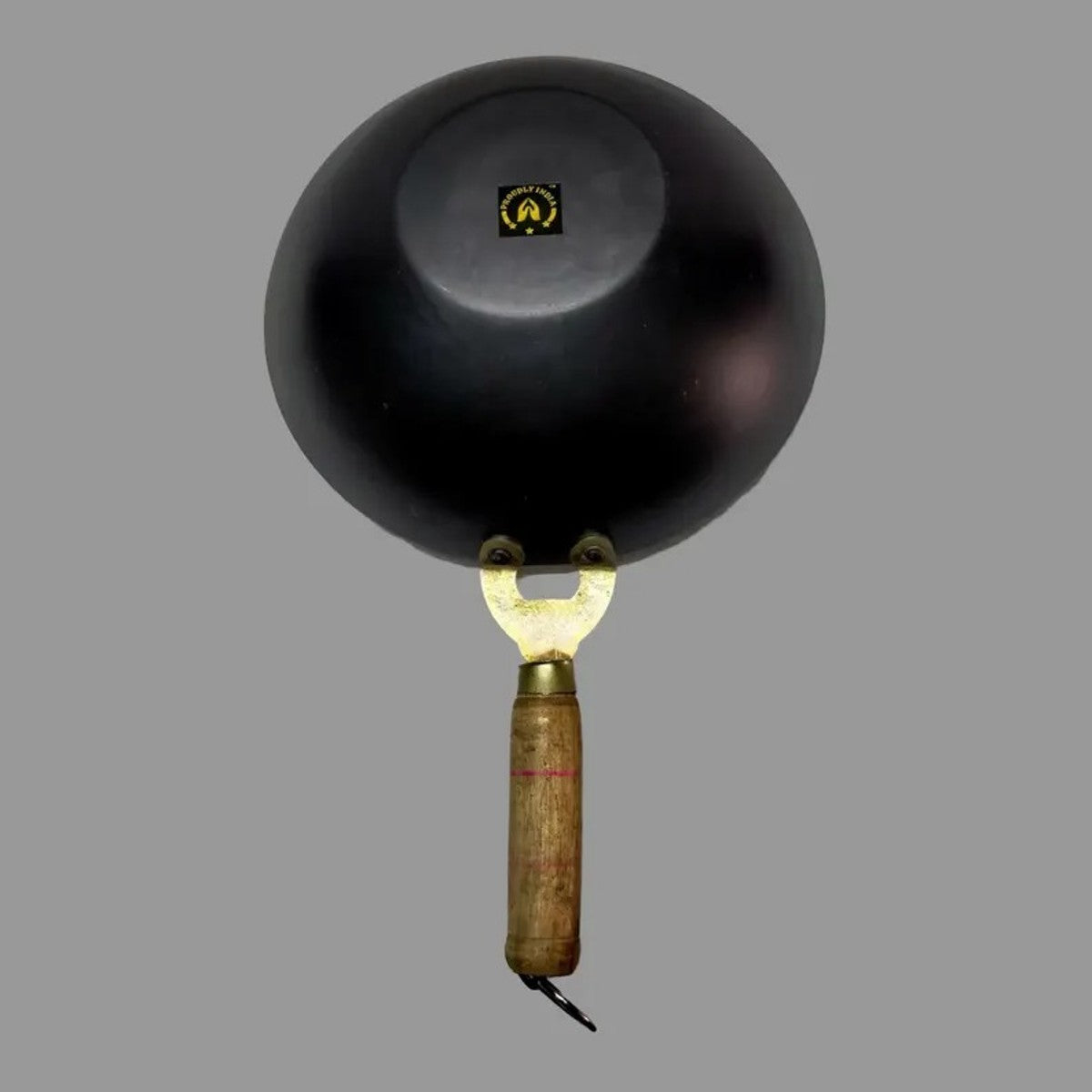 Chinese Kadai With Wooden Handle