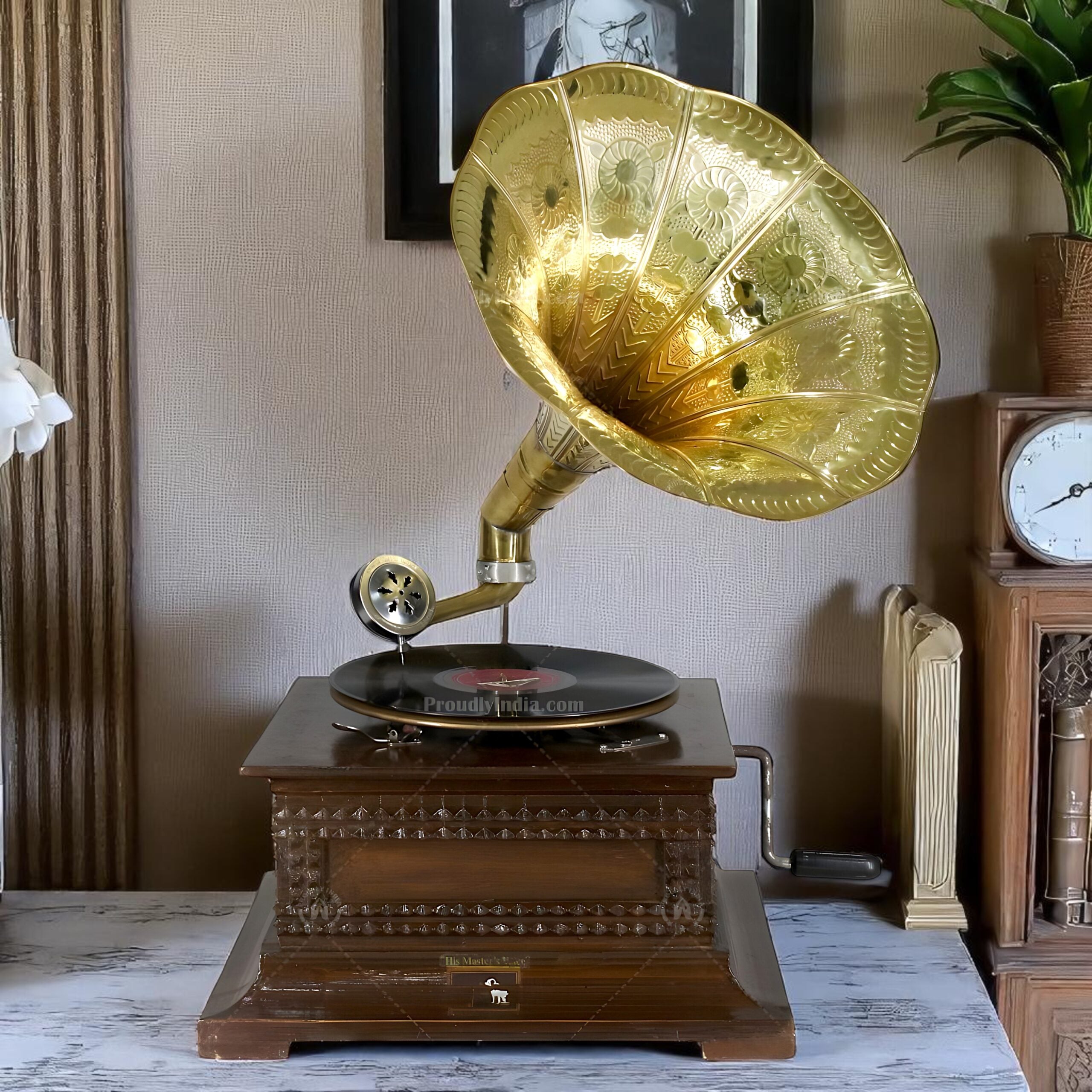 Wooden Bullet Carving Gramophone With Gold Horn